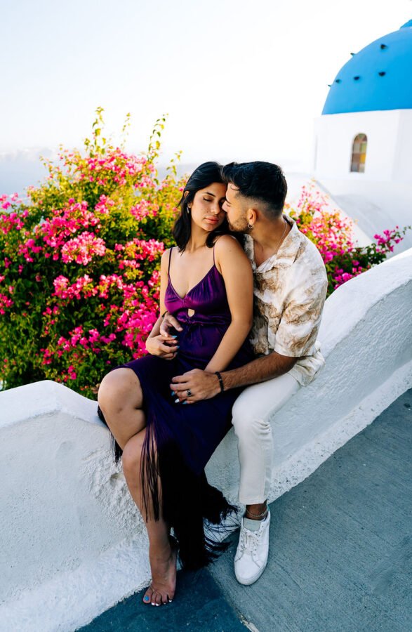 Sunset-Engagement-Photoshoot-in-Imerovigli-Santorini-Engagement-Photographer