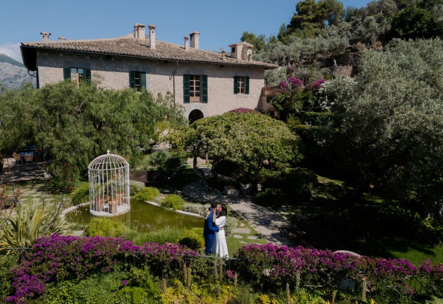 Mallorca-Destination-Elopement-at-Cas-Xorc-Mallorca-Elopement-Photographer