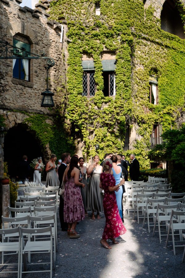 Barcelona-Destination-Wedding-at-La-Baronia-Barcelona-Castle-Wedding-Barcelona-Wedding-Photographer