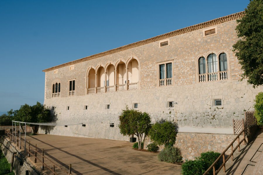Mallorca-Golden-Hour-Surprise-Proposal-at-Son-Marroig-Mallorca-Proposal-Photographer