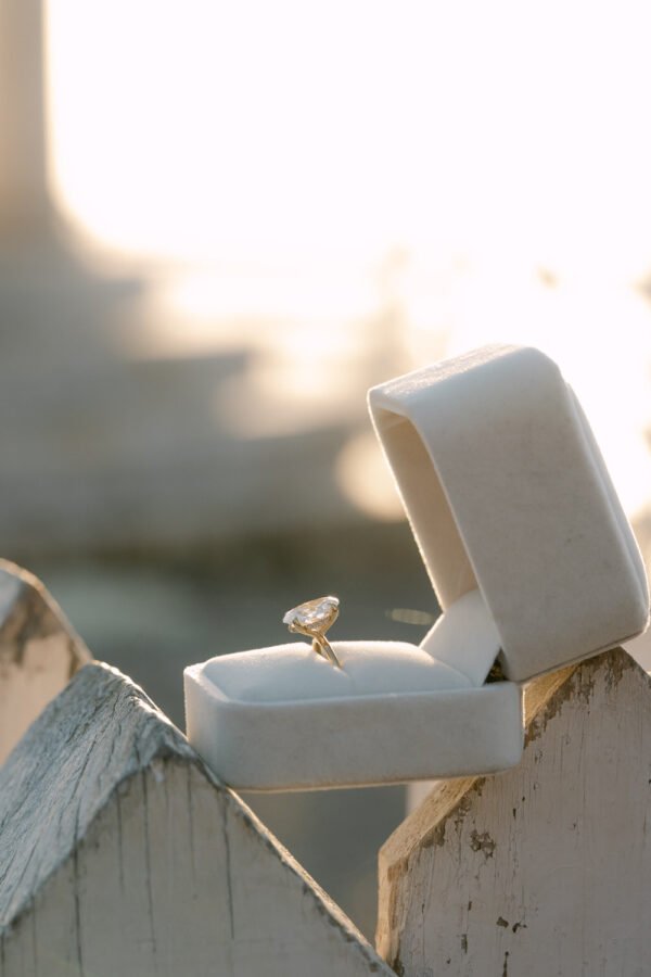 Mallorca-Golden-Hour-Surprise-Proposal-at-Son-Marroig-Mallorca-Proposal-Photographer