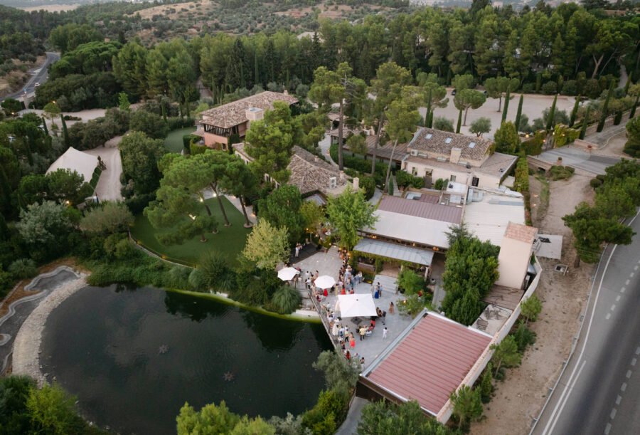 Ariel-and-Geryn_Spain-Jewish-Destination-Wedding-at-Cigarral-de-las-Mercedes-Toledo-Wedding-Photographer