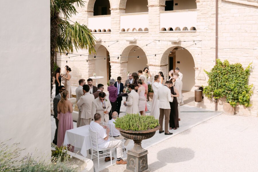Italy-Destination-Wedding-at-Le-Stonghe-Estate-Tuscany-Wedding-Photographer-Italy-Wedding-Photographer