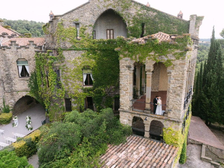 Barcelona-Castle-Wedding-at-La-Baronia-Spain-Barcelona-Wedding-Photographer