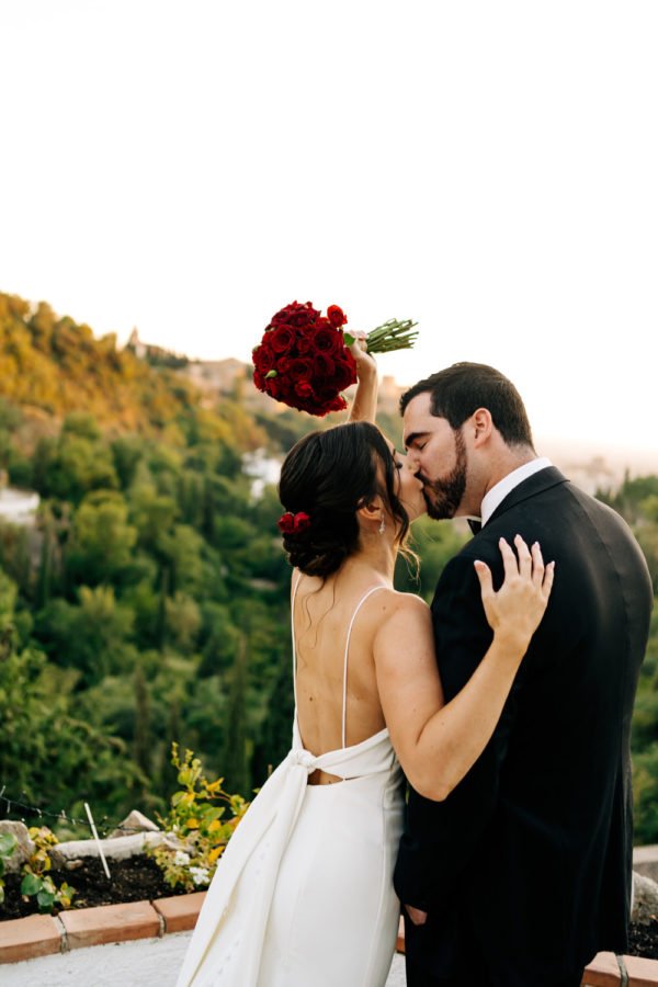 Granada-Destination-Wedding-at-La-Chumbera-Granada-Wedding-Photographer