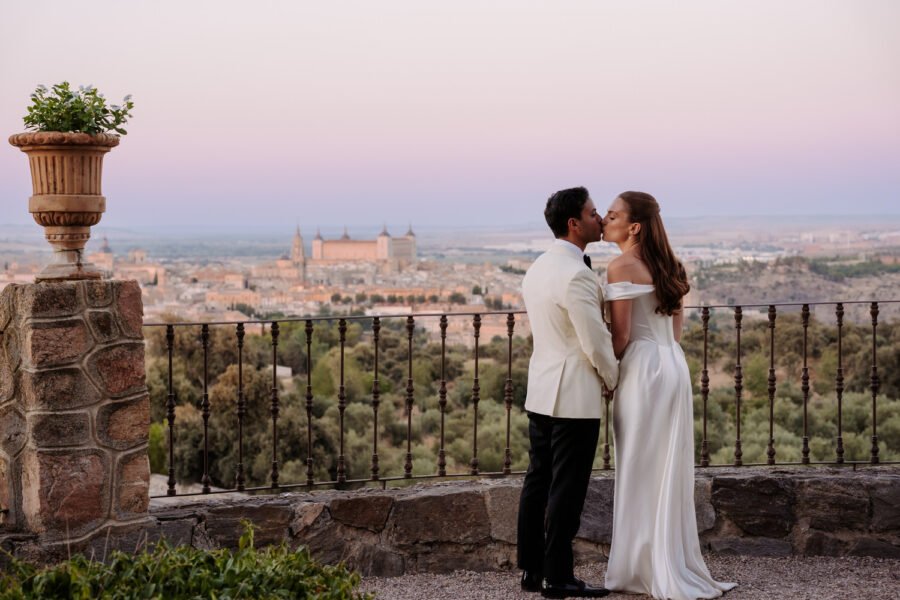 Spain-Destination-Wedding-at-El-Cigarral-de-las-Mercedes-Toledo-Spain-Wedding-Photographer