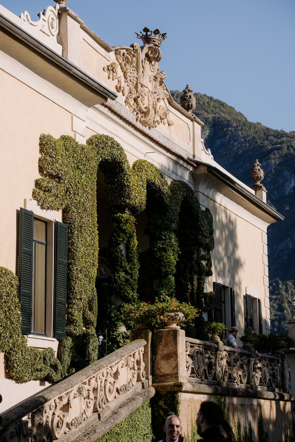 Italy-Destination-Elopement-at-Villa-del-Balbianello-Lake-Como-Drone-Shots-Lake-Como-Elopement-Photographer