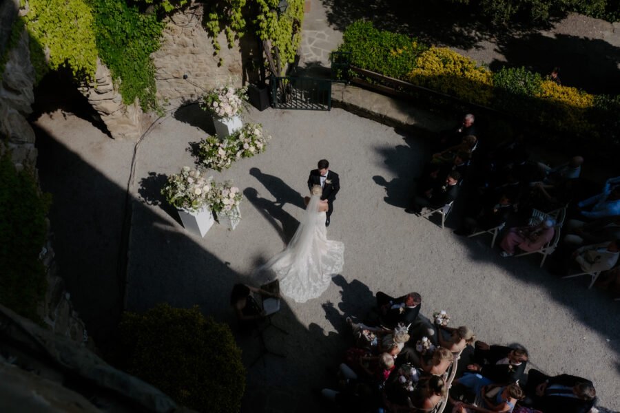 Barcelona-Destination-Wedding-at-La-Baronia-Barcelona-Castle-Wedding-Barcelona-Wedding-Photographer