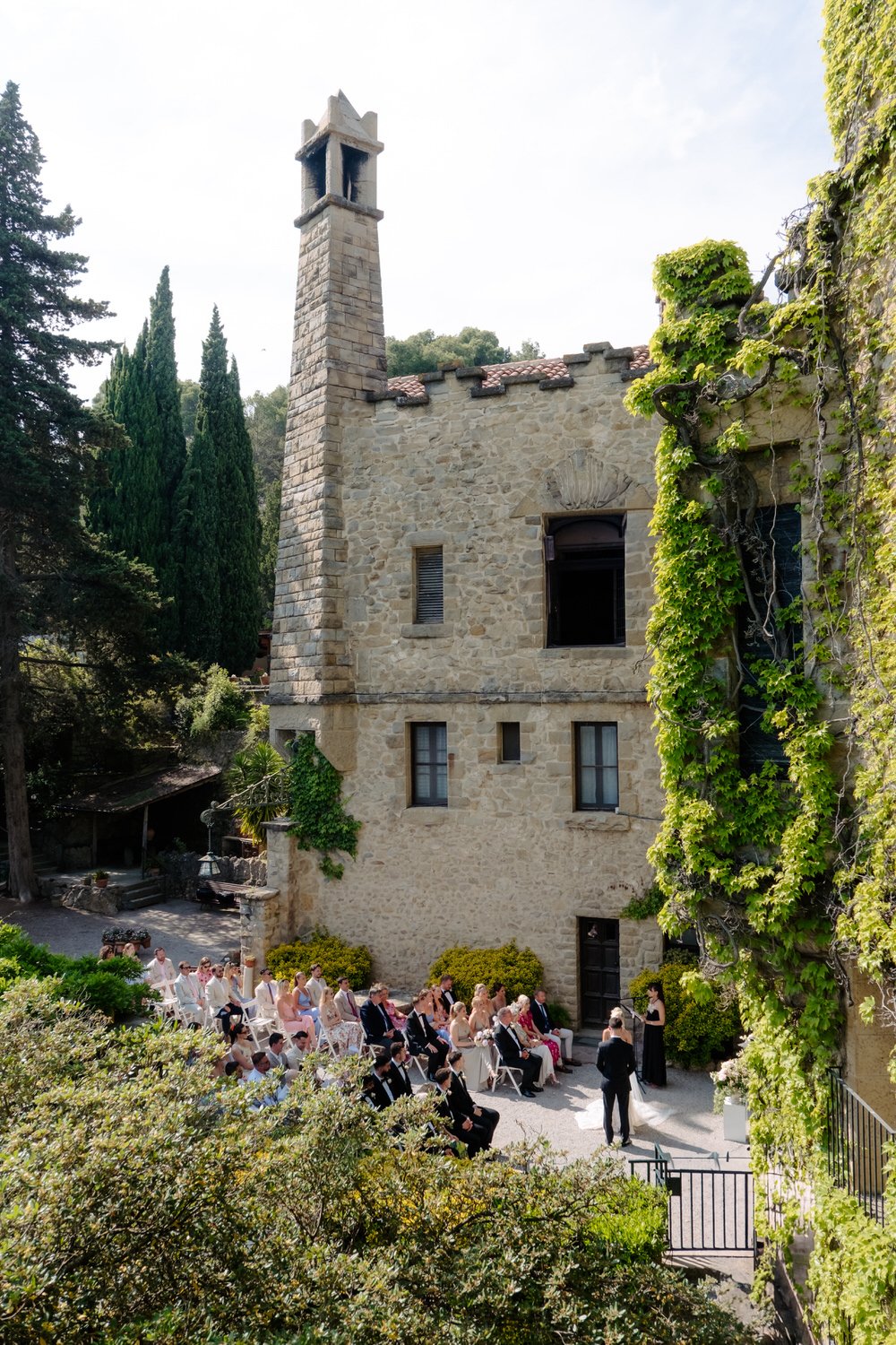 Barcelona-Destination-Wedding-at-La-Baronia-Barcelona-Castle-Wedding-Barcelona-Wedding-Photographer