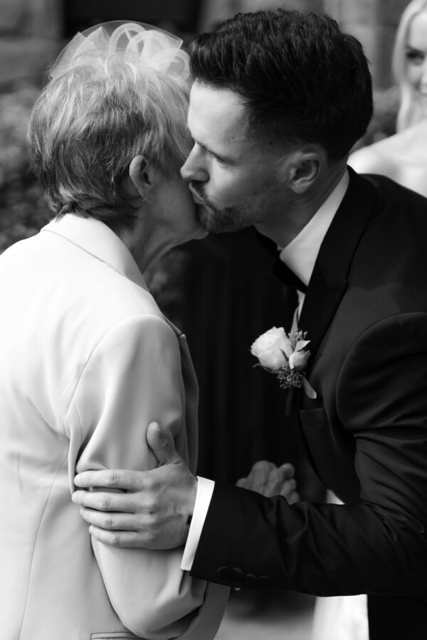 Barcelona-Destination-Wedding-at-La-Baronia-Barcelona-Castle-Wedding-Barcelona-Wedding-Photographer
