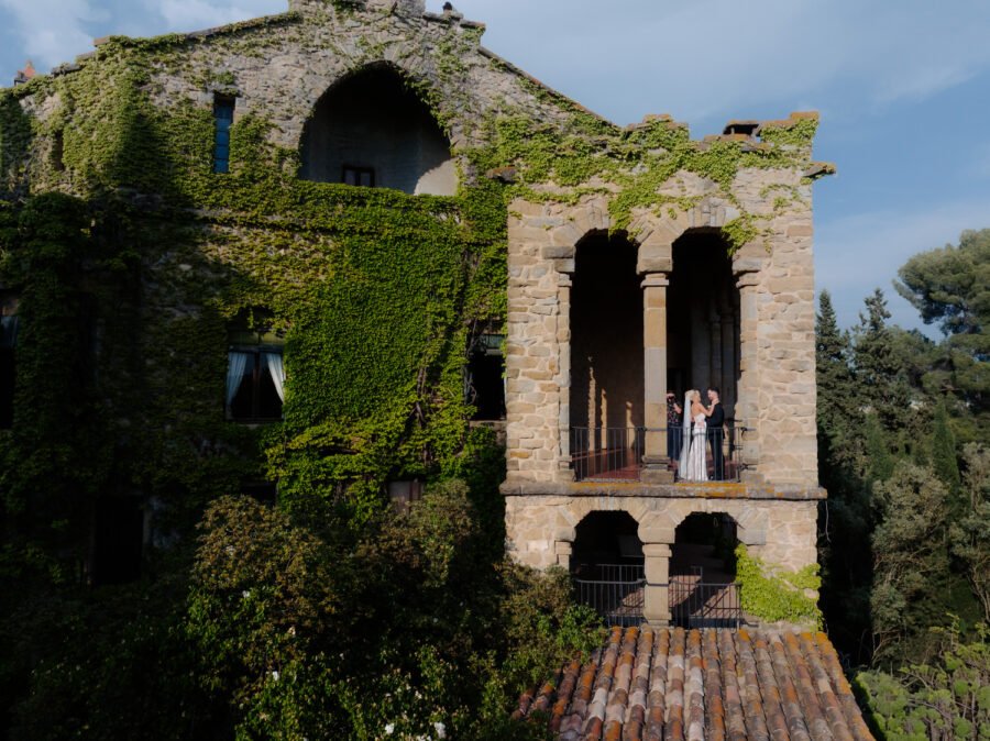 Barcelona-Destination-Wedding-at-La-Baronia-Barcelona-Castle-Wedding-Barcelona-Wedding-Photographer