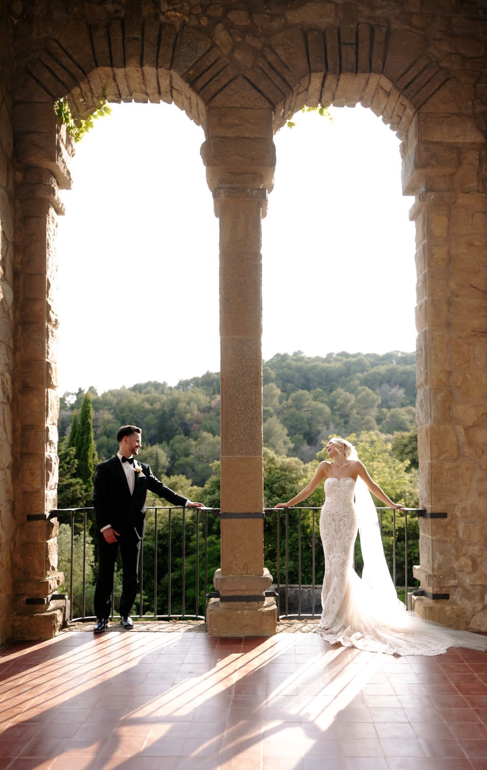 Barcelona-Destination-Wedding-at-La-Baronia-Barcelona-Castle-Wedding-Barcelona-Wedding-Photographer