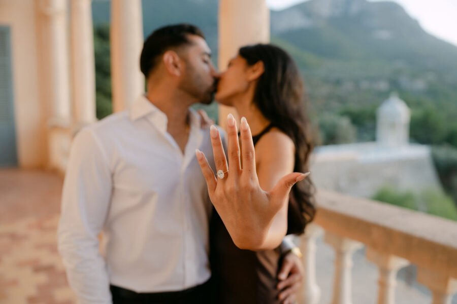 Mallorca-Golden-Hour-Surprise-Proposal-at-Son-Marroig-Mallorca-Proposal-Photographer
