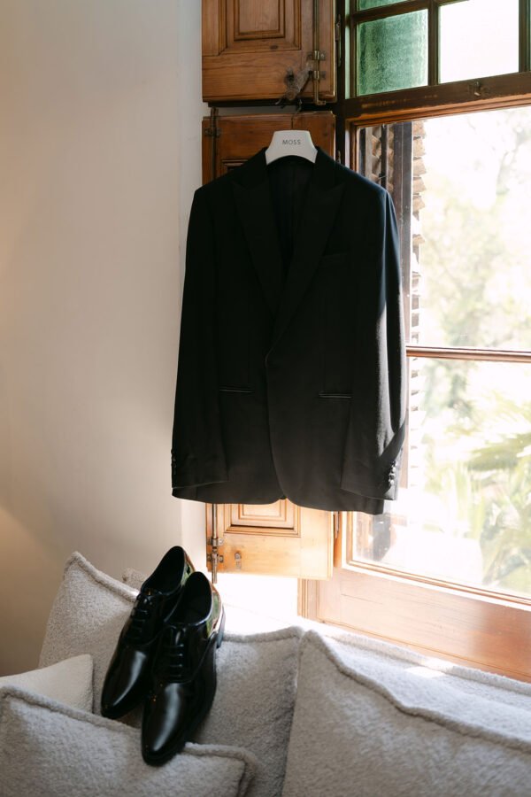 Emily-and-Robert_Barcelona-Destination-Wedding-at-Villa-Almanita-Sitges-Barcelona-Wedding-Photographer