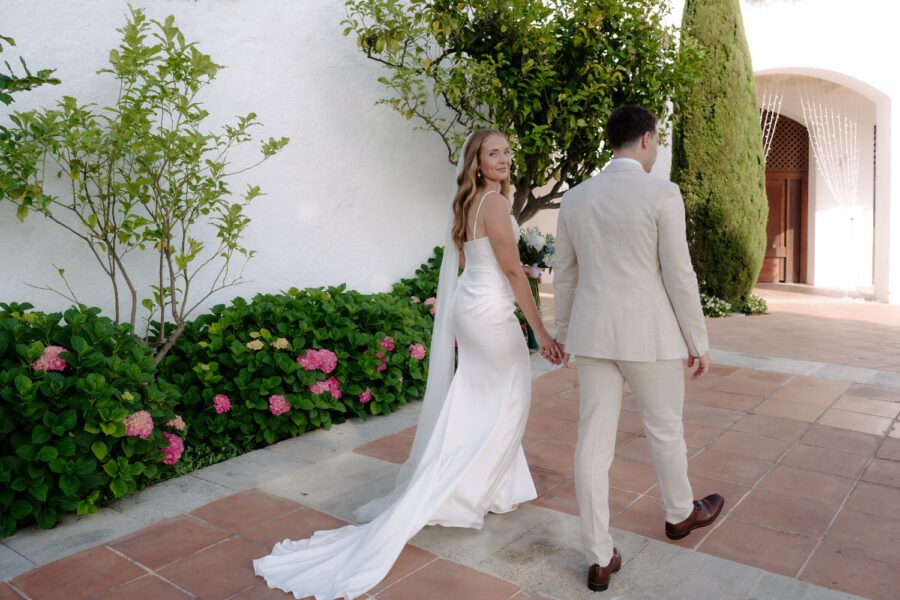 Laura-and-Jose_Costa-Brava-Destination-Wedding-at-Hostal-de-La-Gavina-SAgaro-Girona-Spain-Wedding-Photographer