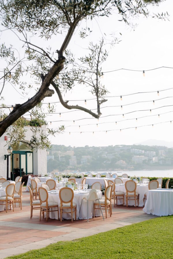 Costa-Brava-Destination-Wedding-at-Hostal-de-La-Gavina-SAgaro-Girona-Spain-Wedding-Photographer