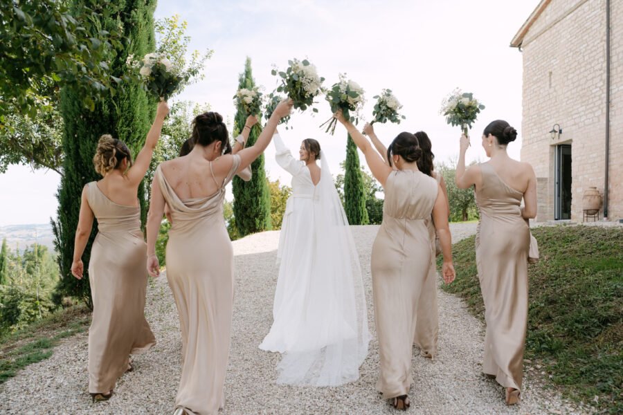 Italy-Destination-Wedding-at-Le-Stonghe-Estate-Tuscany-Wedding-Photographer-Italy-Wedding-Photographer
