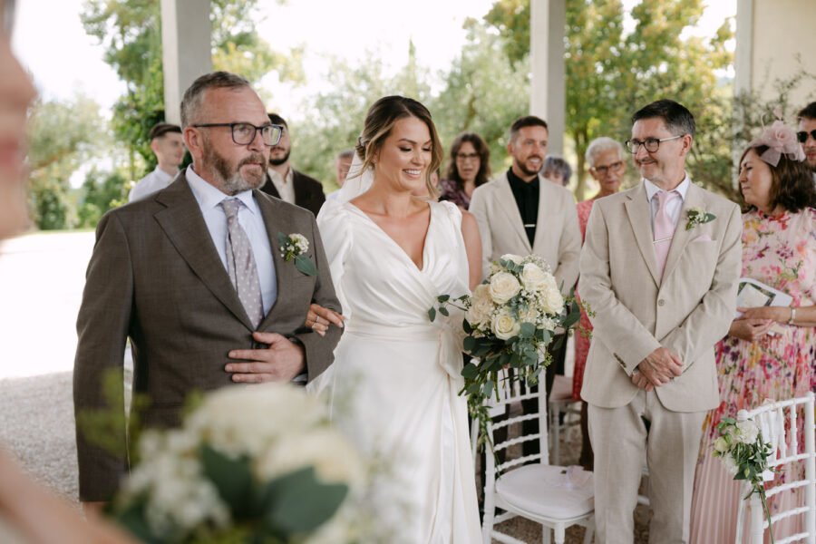 Italy-Destination-Wedding-at-Le-Stonghe-Estate-Tuscany-Wedding-Photographer-Italy-Wedding-Photographer